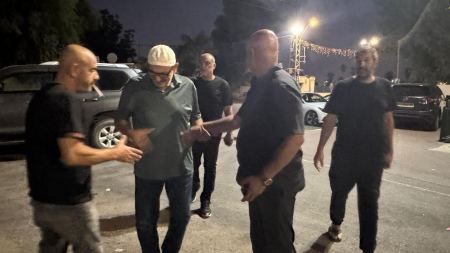 اللد: عقد راية الصلح بين عائلتي المربوع ودوحل من جهة وعائلة "ابو انطيلة" من جهة اخرى